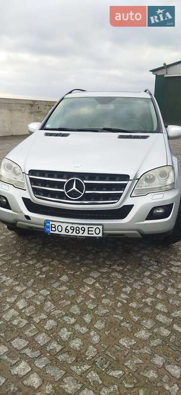 2010 mercedes-benz ml 350