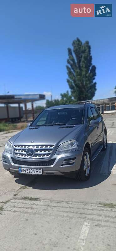 2010 mercedes-benz ml 350