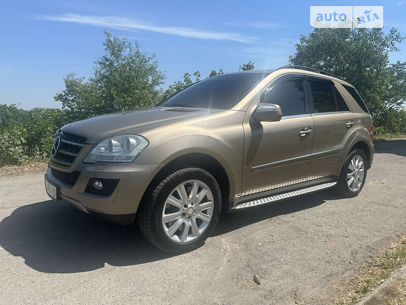 2010 mercedes-benz ml 500