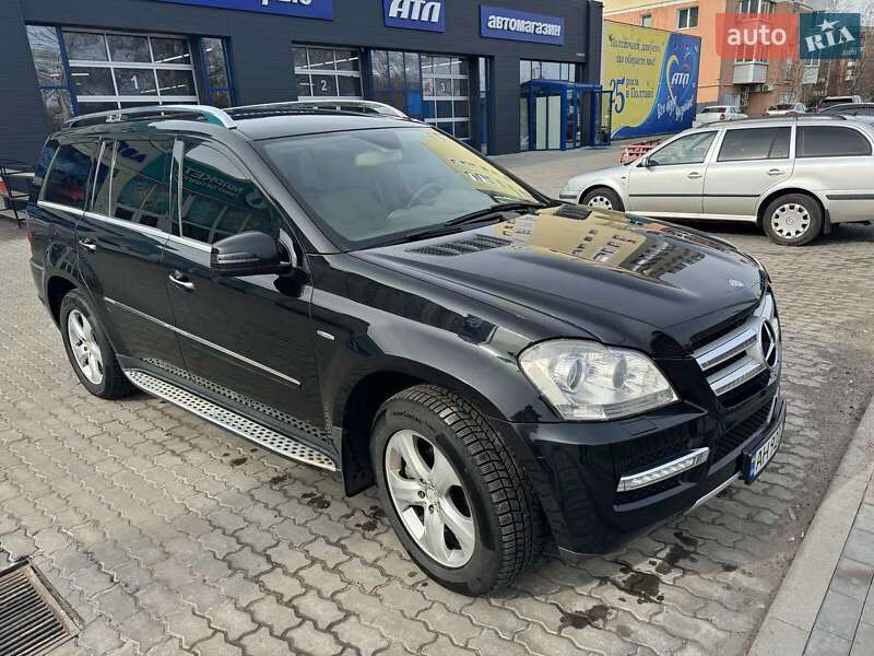 2011 mercedes-benz gl-class