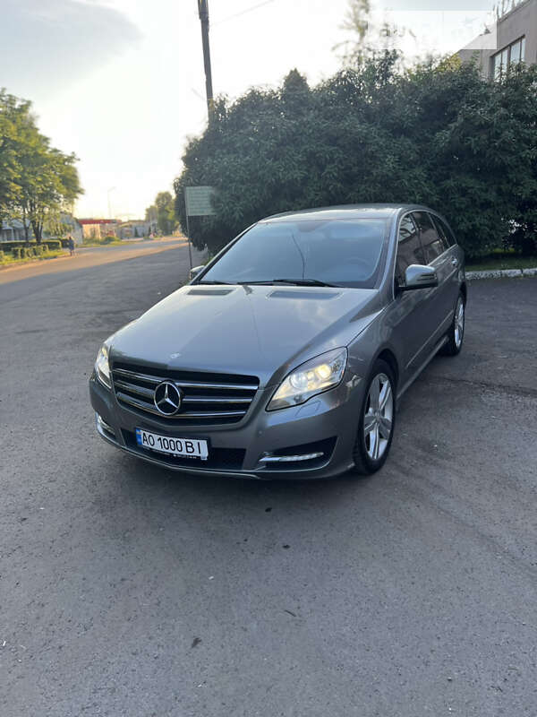 2010 mercedes-benz r350