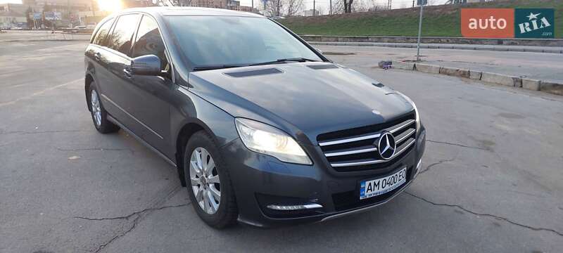 2011 mercedes-benz r350