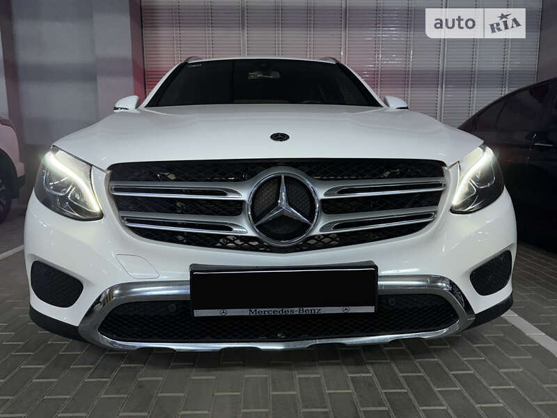 2017 mercedes-benz glc 220d