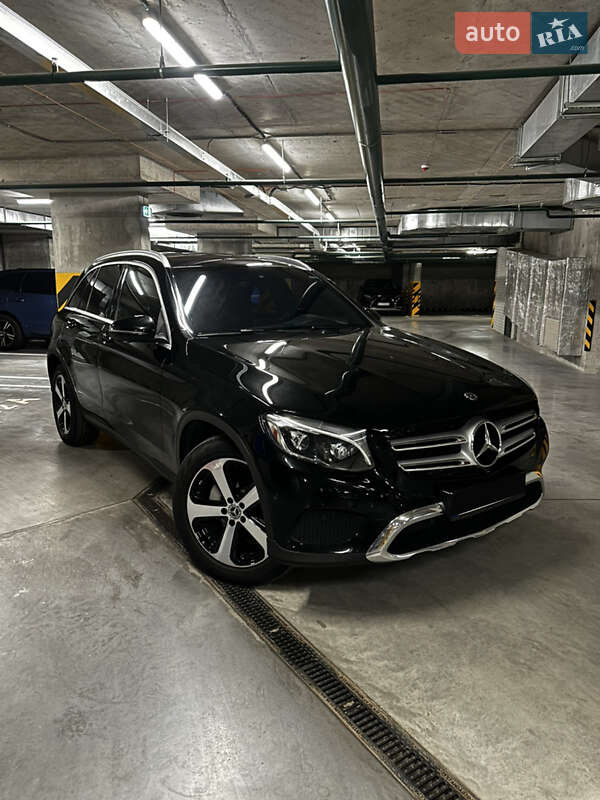 2017 mercedes-benz glc-220d