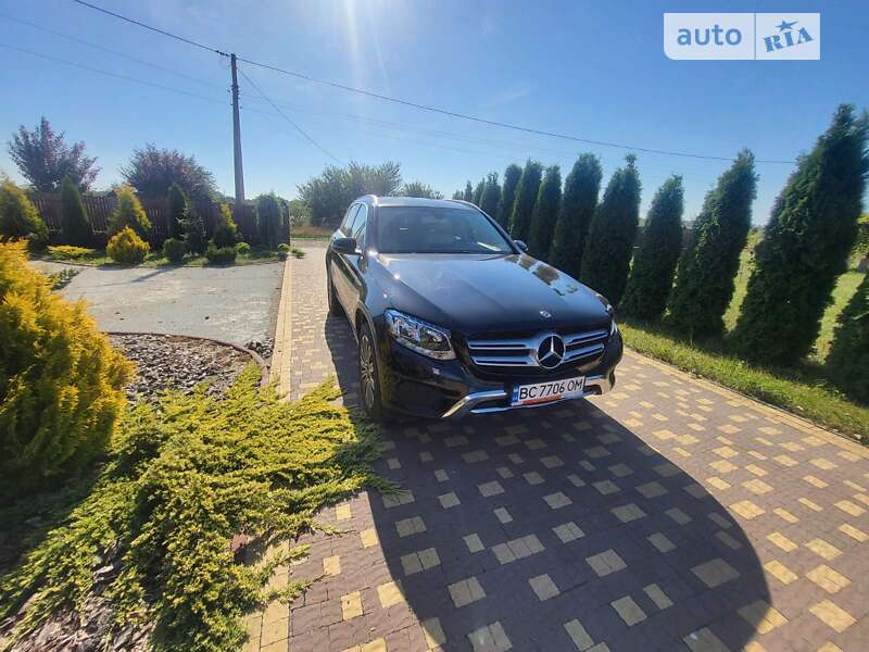 2017 mercedes-benz glc 220d