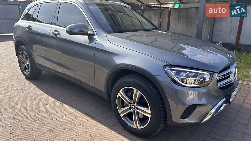 2019 mercedes-benz glc 220d