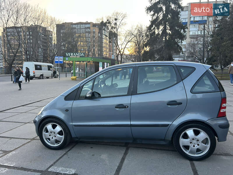 2004 mercedes-benz a-140