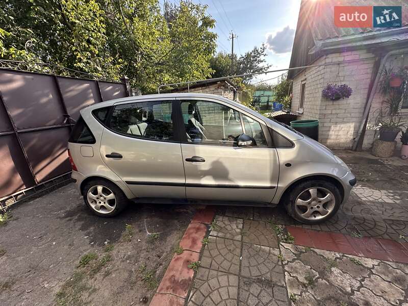 2004 mercedes-benz a-class