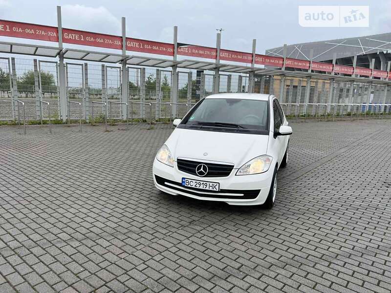 2010 mercedes-benz a 160