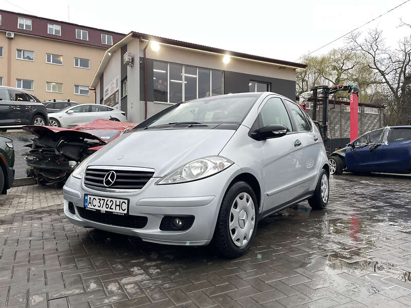 2005 mercedes-benz a 180