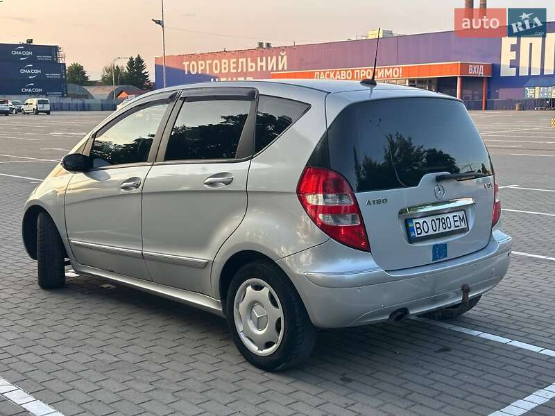 2005 mercedes-benz a 180