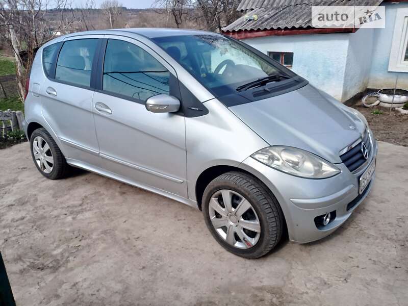 2005 mercedes-benz a 180