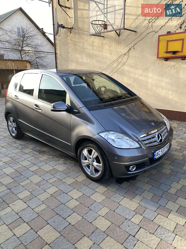 2009 mercedes-benz a 180 cdi
