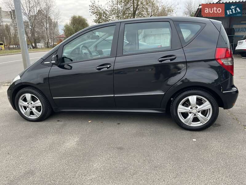2010 mercedes-benz a 180