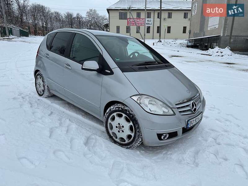 2010 mercedes-benz a 180