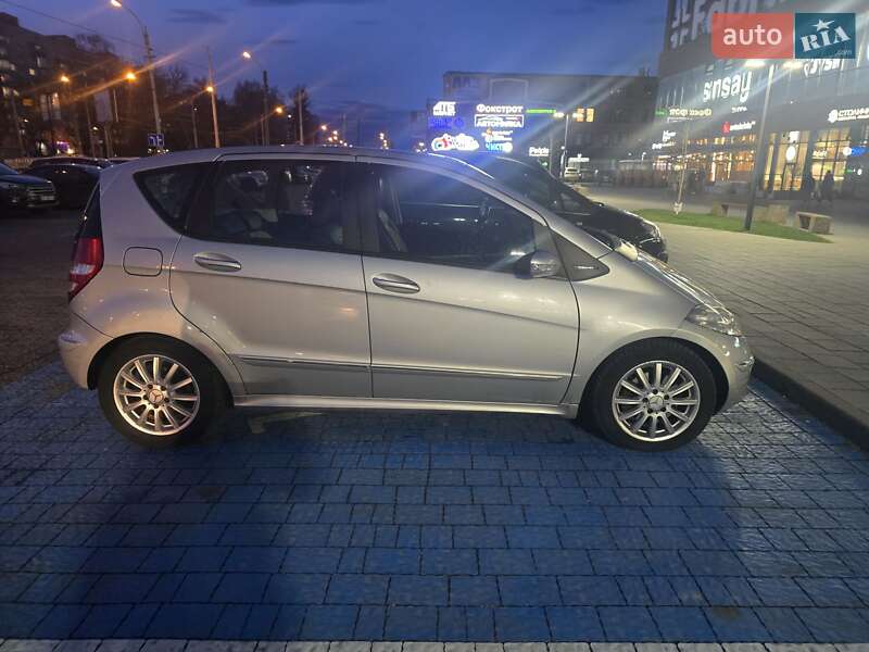 2005 mercedes-benz a 200
