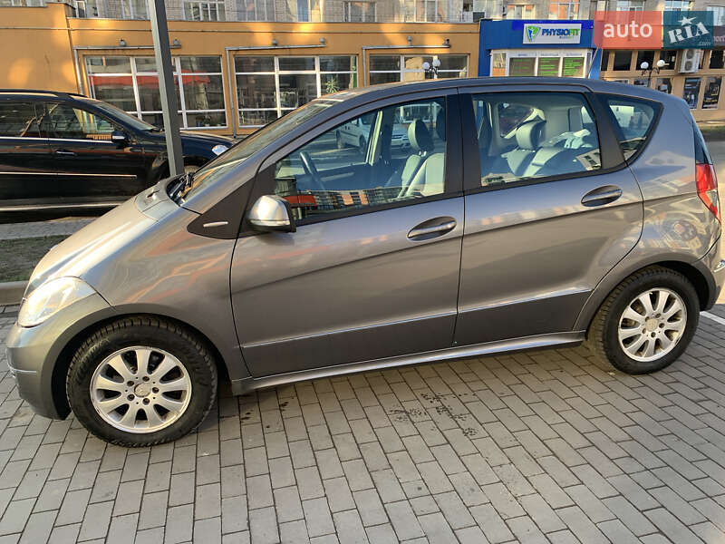 2010 mercedes-benz a-160