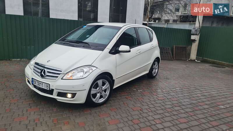 2011 mercedes-benz a 160