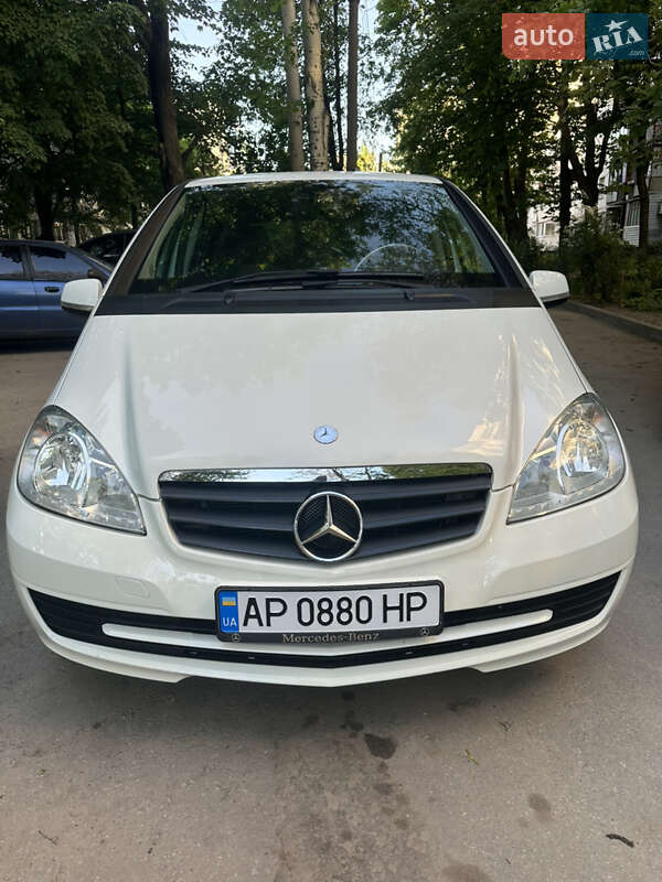 2009 mercedes-benz a 180
