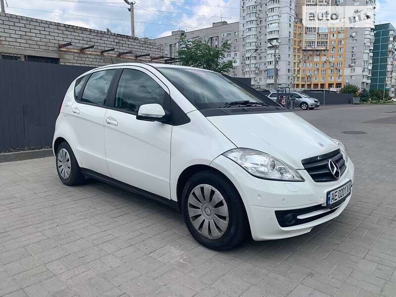 2009 mercedes-benz a 180