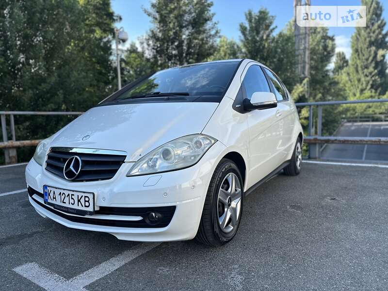 2010 mercedes-benz a 180