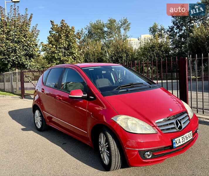 2010 mercedes-benz a 180