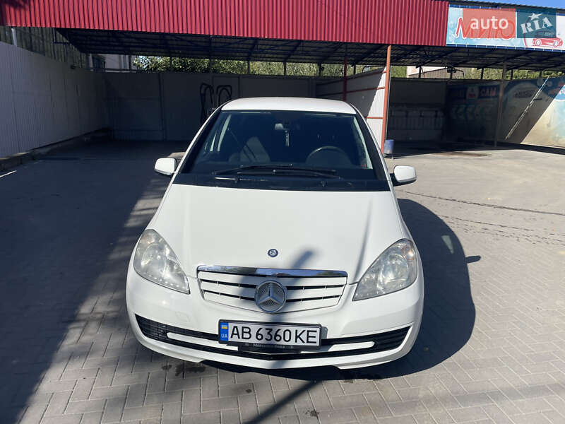 2010 mercedes-benz a 180