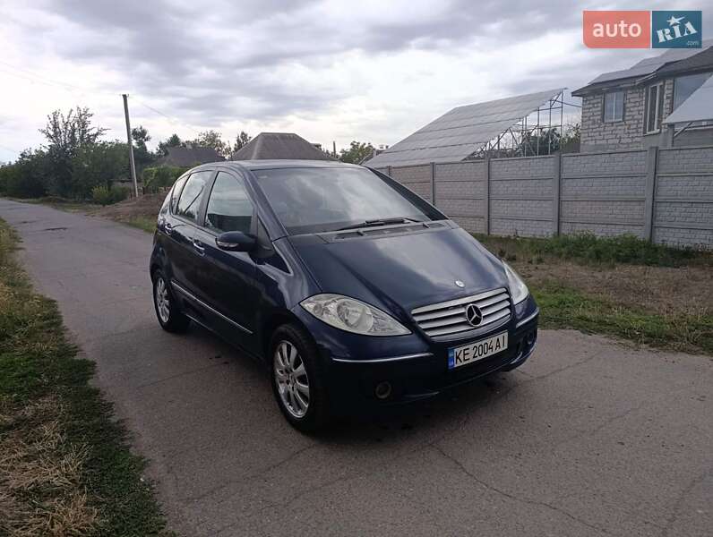2004 mercedes-benz a 200
