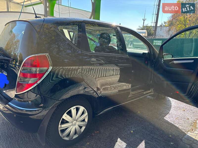 2005 mercedes-benz a 200