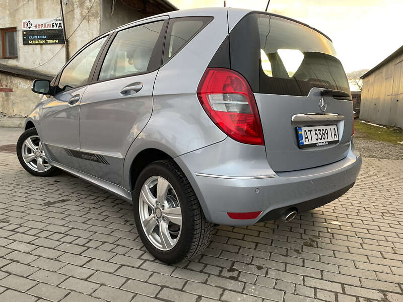 2010 mercedes-benz a 200