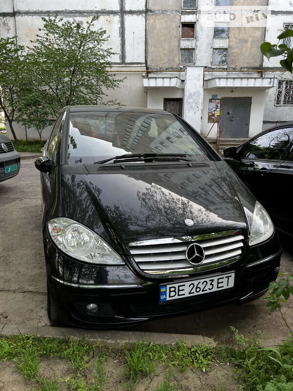 2008 mercedes-benz a 200