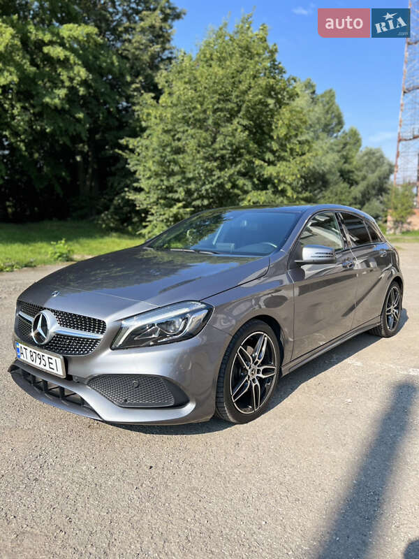 2017 mercedes-benz a-180