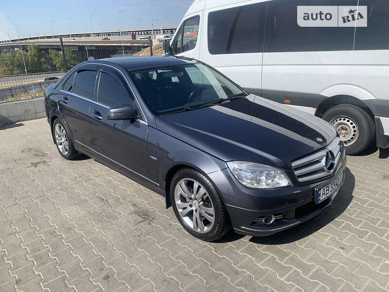 2010 mercedes-benz c 200