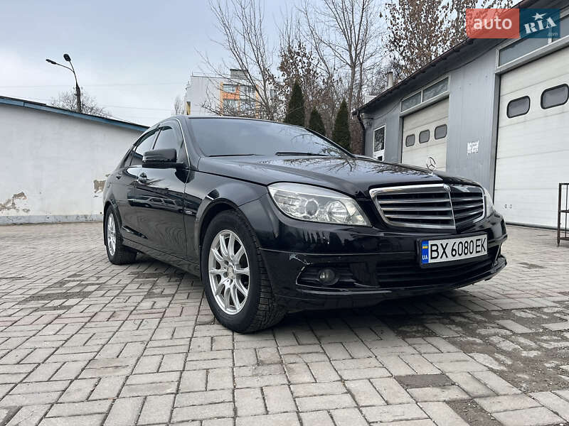 2010 mercedes-benz c-200