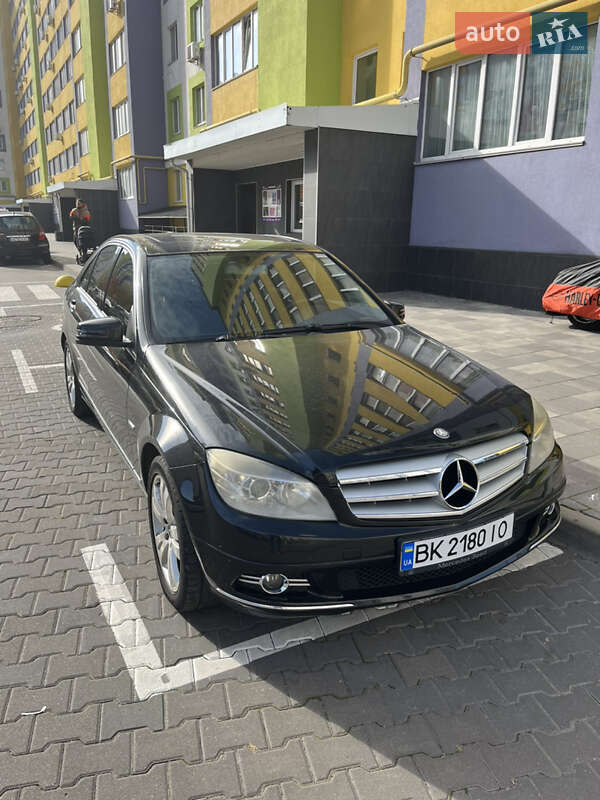 2009 mercedes-benz c-class