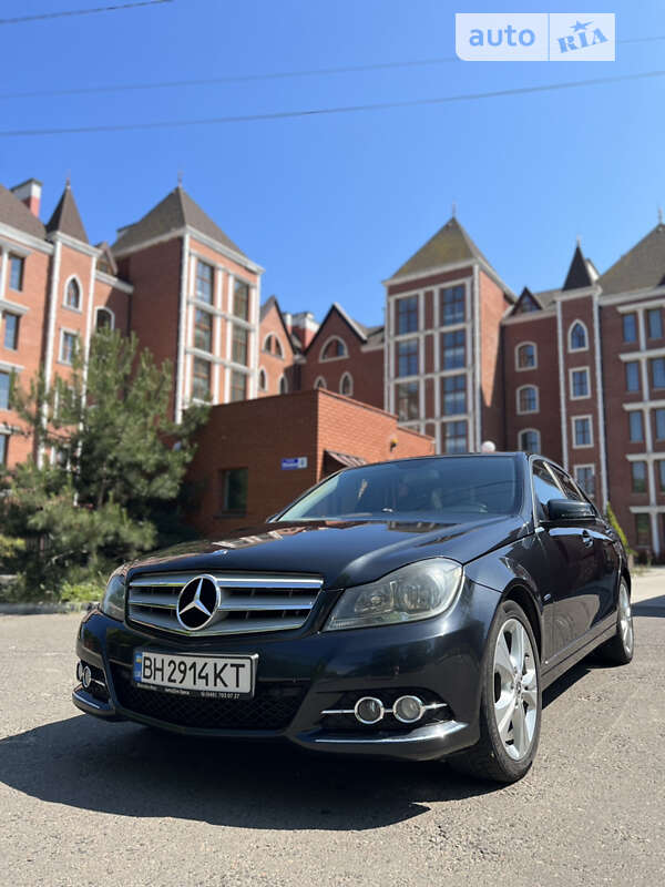 2012 mercedes-benz c 220