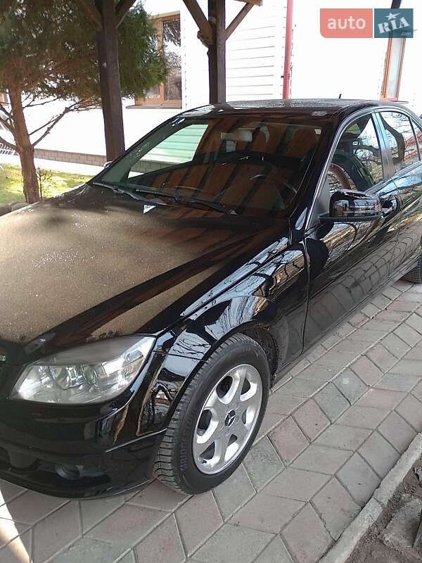 2009 mercedes-benz c-class
