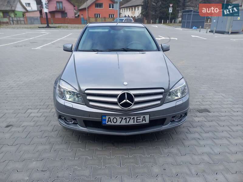 2009 mercedes-benz c 200