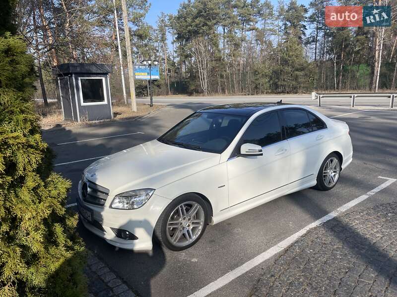 2009 mercedes-benz c-200-k
