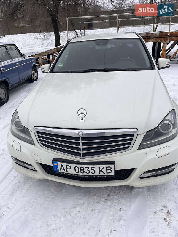 2011 mercedes-benz c 250