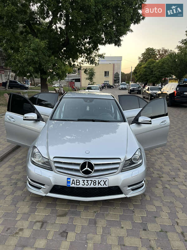 2011 mercedes-benz c 250