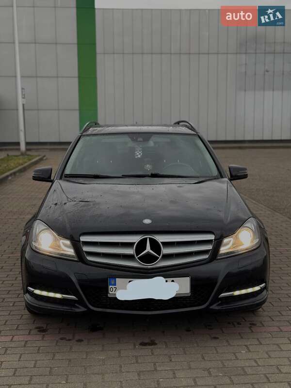 2014 mercedes-benz c 180