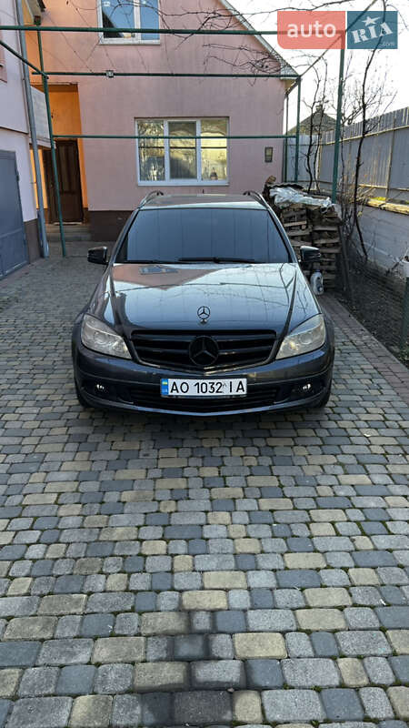 2010 mercedes-benz c 200