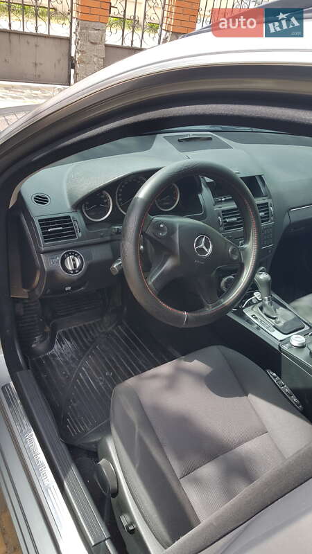 2010 mercedes-benz c 200