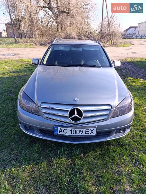 2010 mercedes-benz c 200