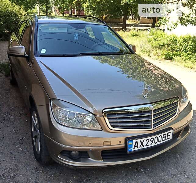 2010 mercedes-benz c-200