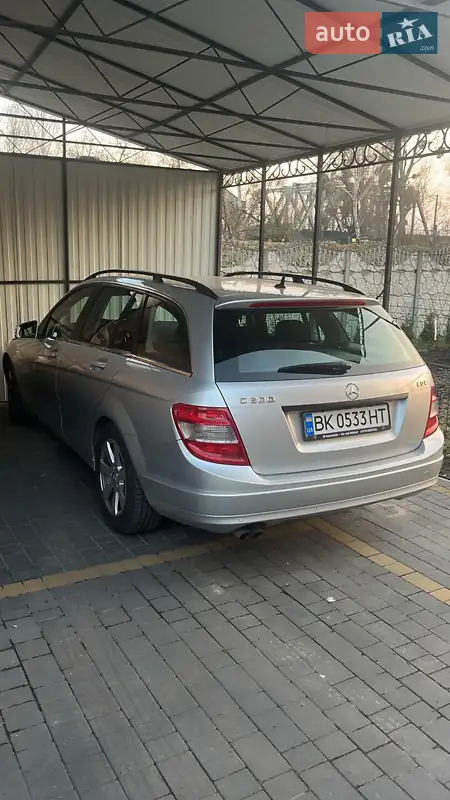 2010 mercedes-benz c 200