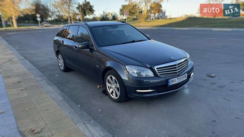 2010 mercedes-benz c-class