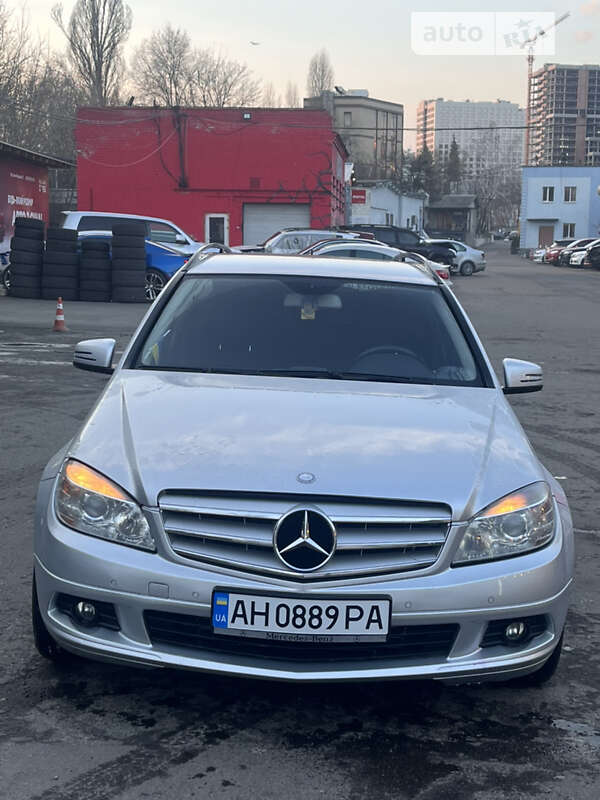 2010 mercedes-benz c 200