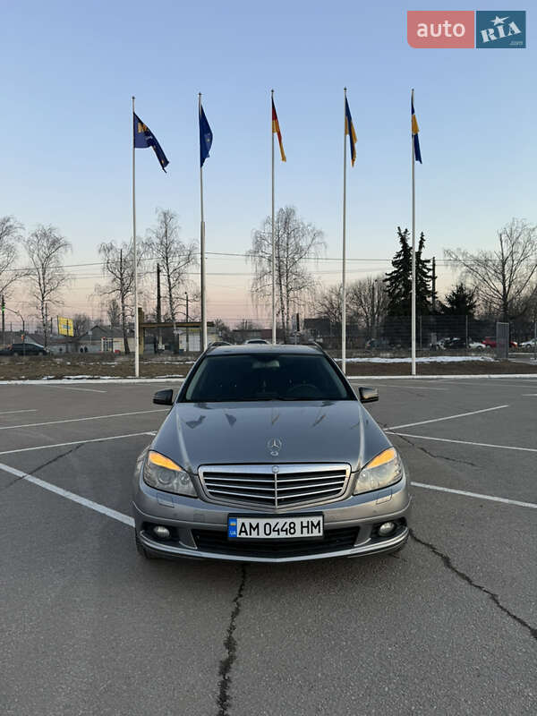 2010 mercedes-benz c 200